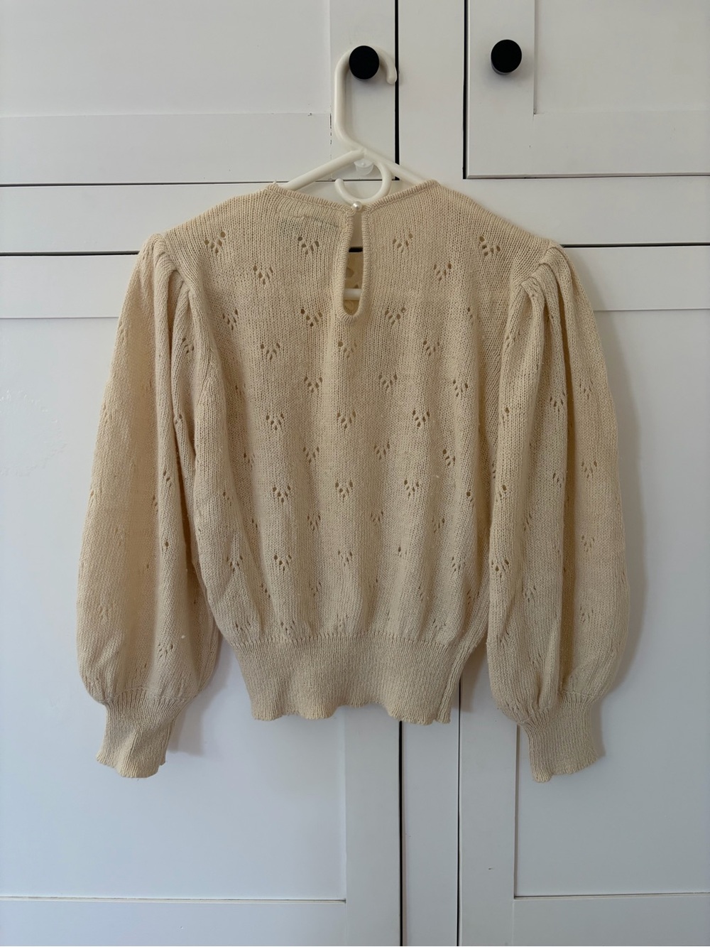 Vintage Bonnie & Bill NY Cream Pointelle Floral Puff Sleeve Sweater Size Large - Picture 10 of 10